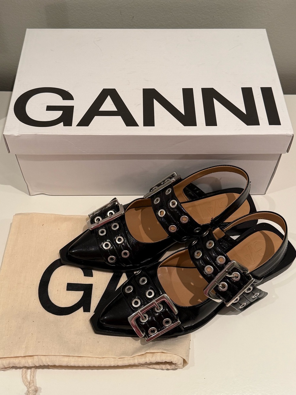 Ganni Buckle Ballerinas in Black - size 6 (36)
